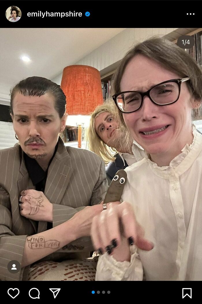 20 Times Celebrities Showed That Common Sense Wasn’t Part Of Their Halloween Costume 20 Times Celebrities Showed That Common Sense Wasn’t Part Of Their Halloween Costume