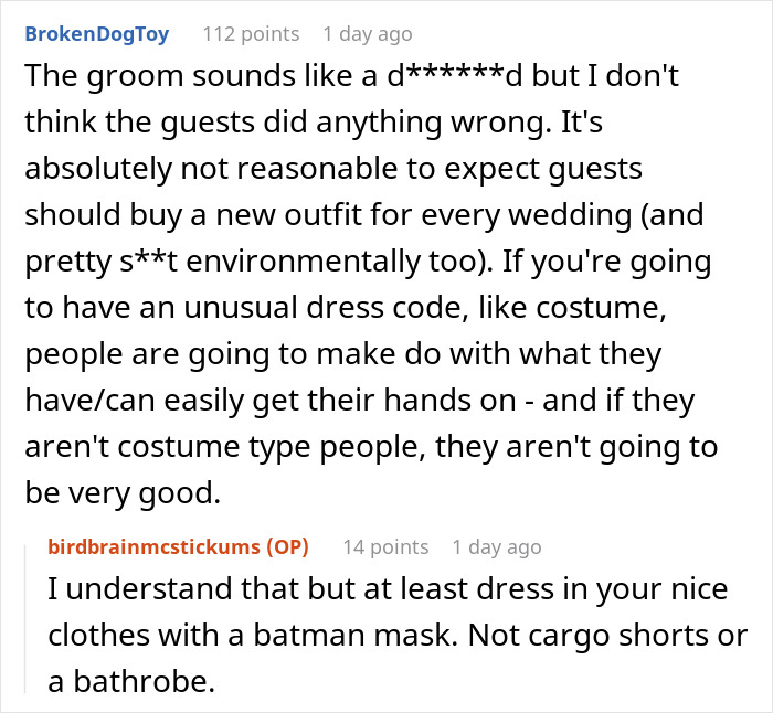 “I’m Super Disappointed In The Groom And Angry For The Bride”: Woman Shames A Halloween Wedding She Attended “I’m Super Disappointed In The Groom And Angry For The Bride”: Woman Shames A Halloween Wedding She Attended