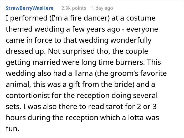 “I’m Super Disappointed In The Groom And Angry For The Bride”: Woman Shames A Halloween Wedding She Attended “I’m Super Disappointed In The Groom And Angry For The Bride”: Woman Shames A Halloween Wedding She Attended