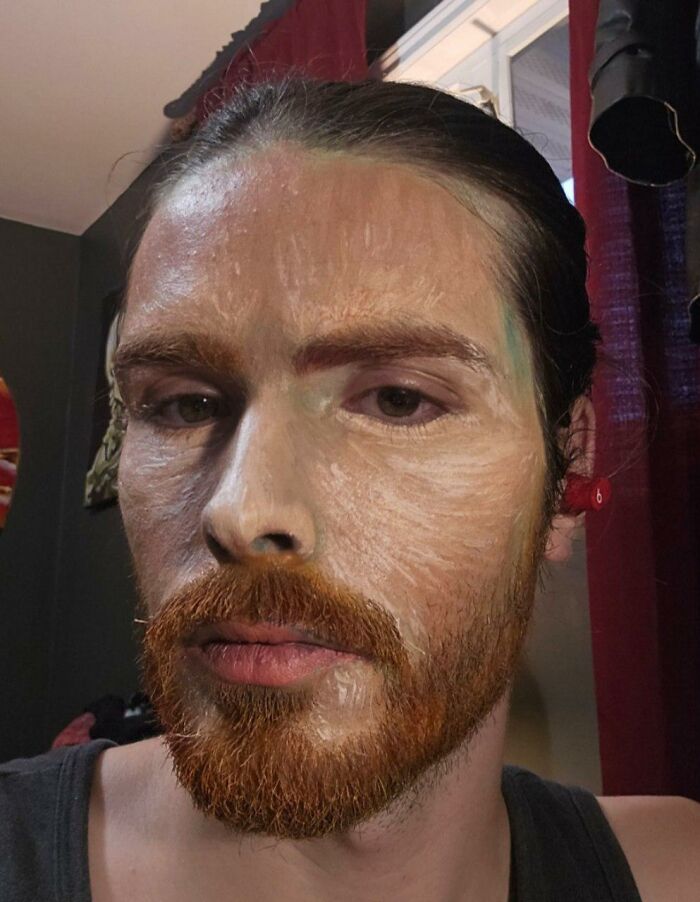 It Took Hours Of Painting And Makeup For This Artist To Transform Into Vincent van Gogh For Halloween It Took Hours Of Painting And Makeup For This Artist To Transform Into Vincent van Gogh For Halloween