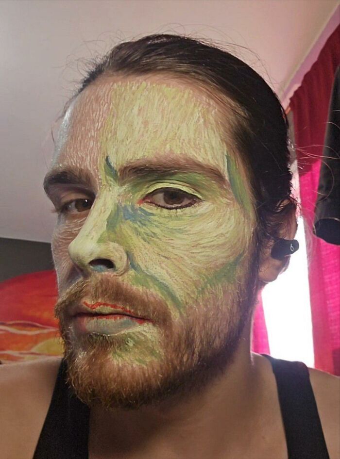 It Took Hours Of Painting And Makeup For This Artist To Transform Into Vincent van Gogh For Halloween It Took Hours Of Painting And Makeup For This Artist To Transform Into Vincent van Gogh For Halloween