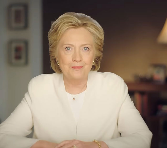 “He’s Awkwardly Suave”: 43 Celebrity Encounters That People Will Hardly Ever Forget “He’s Awkwardly Suave”: 43 Celebrity Encounters That People Will Hardly Ever Forget