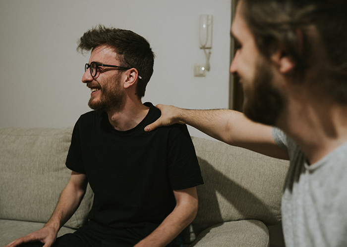 Woman Dumps Boyfriend After Her Friends’ Halloween Costumes Uncover His True Colors Woman Dumps Boyfriend After Her Friends’ Halloween Costumes Uncover His True Colors