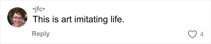 Anti-MAGA Halloween Display Goes Viral For Its Dark Humor And Satire Anti-MAGA Halloween Display Goes Viral For Its Dark Humor And Satire