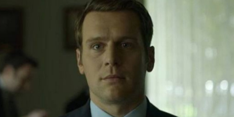 Jonathan Groff as Holden Ford in Mindhunter cast