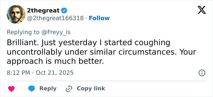 Guy Finds A Hilarious Way To End A Speakerphone Call In Public, People Share Their Tricks