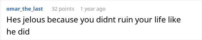 Brother Accuses Sister Of Being The “Golden Child,” She Doesn’t Hold Back Brother Accuses Sister Of Being The “Golden Child,” She Doesn’t Hold Back