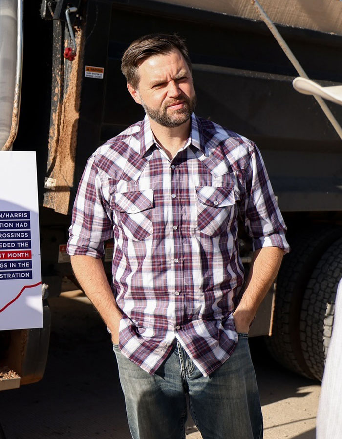 Erika Kirk&#8217;s &#8220;Inappropriate&#8221; Hug With JD Vance And &#8220;Weird&#8221; Statement At Turning Point Event Goes Viral