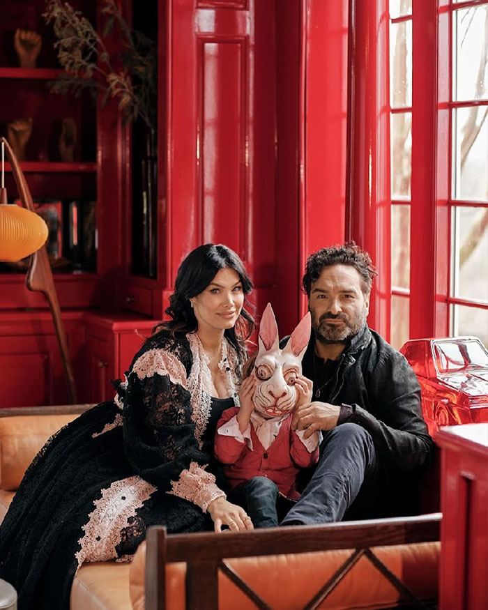 ‘Big Bang Theory’ Star Johnny Galecki Shares Rare Family Pictures From Disney World, And Fans Love It ‘Big Bang Theory’ Star Johnny Galecki Shares Rare Family Pictures From Disney World, And Fans Love It