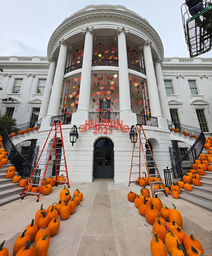 Melania Trump’s White House Halloween Display Gets Brutally Roasted Online Melania Trump’s White House Halloween Display Gets Brutally Roasted Online