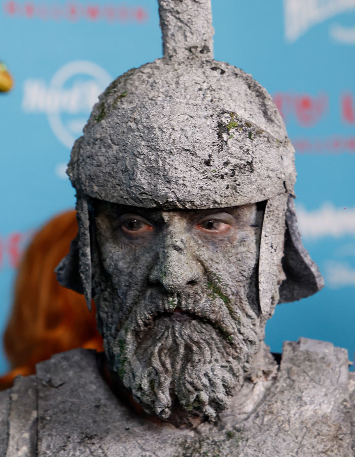 30 Halloween Costumes From Heidi Klum’s Party That Prove Celebs Fear Nothing