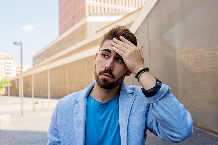 65 People Share What Social Cues Really Confuse Them