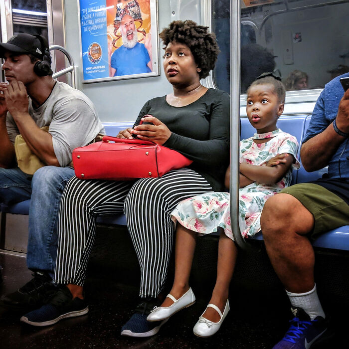 Life Underground: 40 Captivating Street Portraits From NYC’s Subway Life Underground: 40 Captivating Street Portraits From NYC’s Subway
