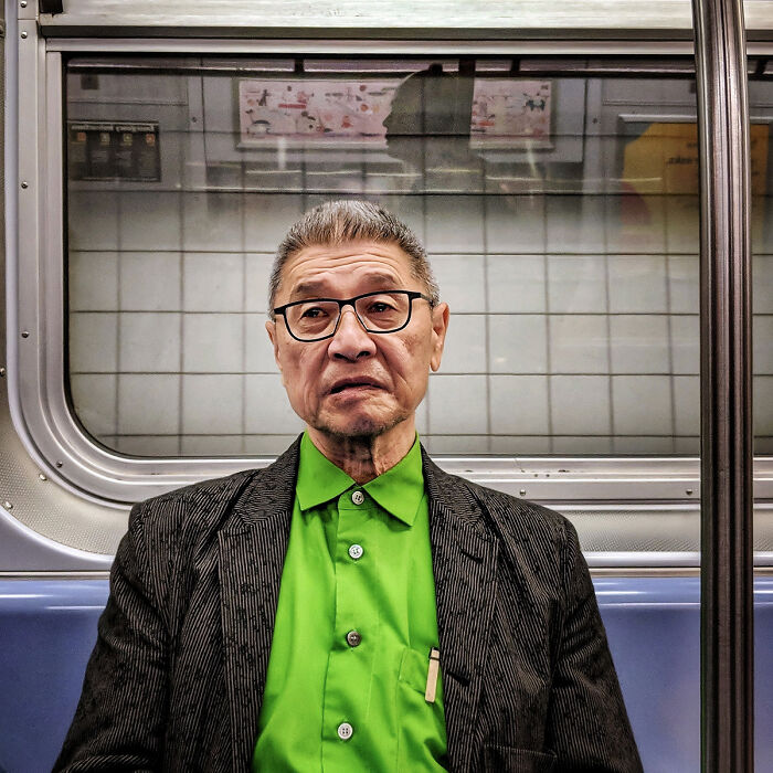 Life Underground: 40 Captivating Street Portraits From NYC’s Subway Life Underground: 40 Captivating Street Portraits From NYC’s Subway
