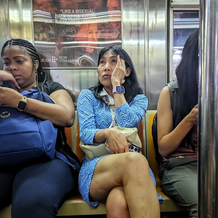 Life Underground: 40 Captivating Street Portraits From NYC’s Subway Life Underground: 40 Captivating Street Portraits From NYC’s Subway