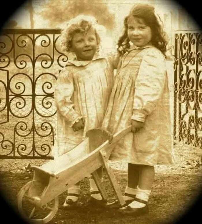 Victorian-Edwardian-Pictures