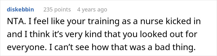 Guy Really Upset His Nurse Girlfriend Prioritized Dogs And A Baby During A Car Crash Guy Really Upset His Nurse Girlfriend Prioritized Dogs And A Baby During A Car Crash