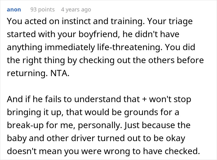 Guy Really Upset His Nurse Girlfriend Prioritized Dogs And A Baby During A Car Crash Guy Really Upset His Nurse Girlfriend Prioritized Dogs And A Baby During A Car Crash