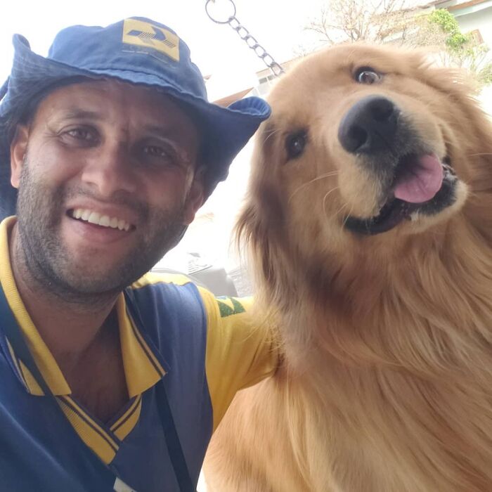 Meet The Mailman Who’s Best Friends With Every Dog On His Route (50 Pics) Meet The Mailman Who’s Best Friends With Every Dog On His Route (50 Pics)