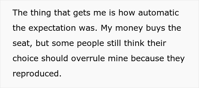 Rude Fam Tries To Bully Lady Out Of Plane Seat, Coworkers Brand Her A Villain For Refusing The Swap Rude Fam Tries To Bully Lady Out Of Plane Seat, Coworkers Brand Her A Villain For Refusing The Swap