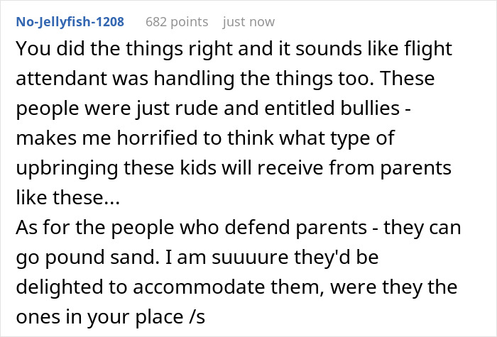 Rude Fam Tries To Bully Lady Out Of Plane Seat, Coworkers Brand Her A Villain For Refusing The Swap Rude Fam Tries To Bully Lady Out Of Plane Seat, Coworkers Brand Her A Villain For Refusing The Swap
