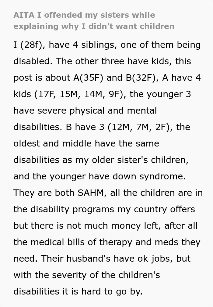 Woman’s Housewarming Party Ends With A Sister Fight, It Gets Her Uninvited From Family Christmas Woman’s Housewarming Party Ends With A Sister Fight, It Gets Her Uninvited From Family Christmas