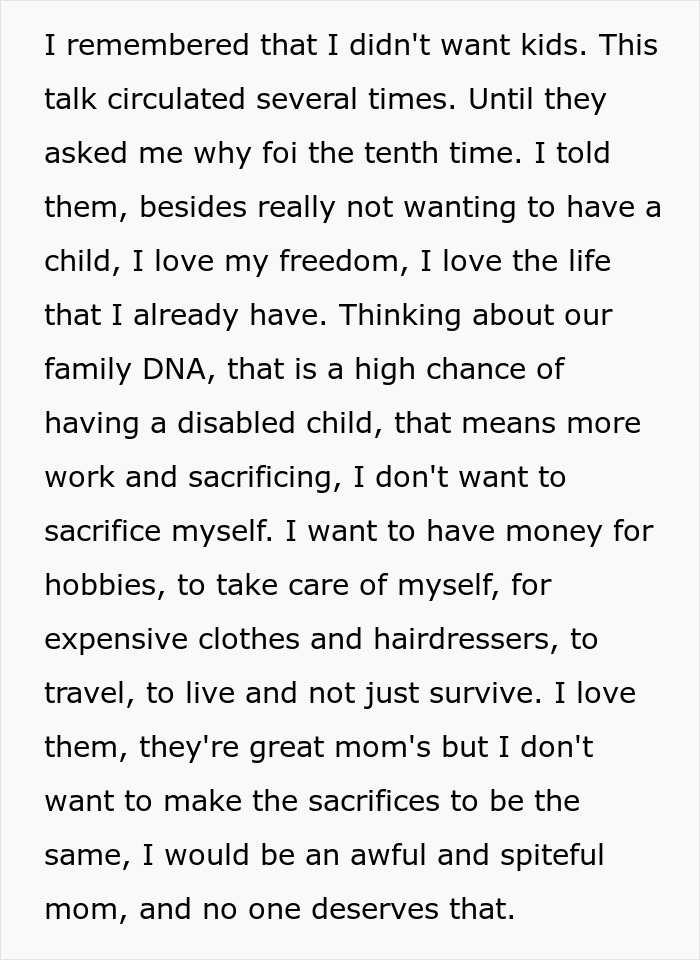 Woman’s Housewarming Party Ends With A Sister Fight, It Gets Her Uninvited From Family Christmas Woman’s Housewarming Party Ends With A Sister Fight, It Gets Her Uninvited From Family Christmas