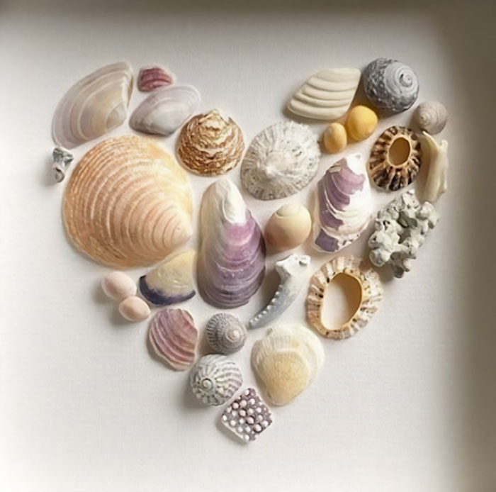 Girlfriend Pushes Her Love Language On Boyfriend, Throws A Fit When He Rejects Her Unwanted Gift Girlfriend Pushes Her Love Language On Boyfriend, Throws A Fit When He Rejects Her Unwanted Gift