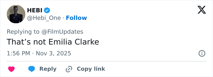 “Same Surgeries, Same Hollywood Face”: Internet Has Mixed Feelings About Emilia Clarke’s Latest Appearance “Same Surgeries, Same Hollywood Face”: Internet Has Mixed Feelings About Emilia Clarke’s Latest Appearance