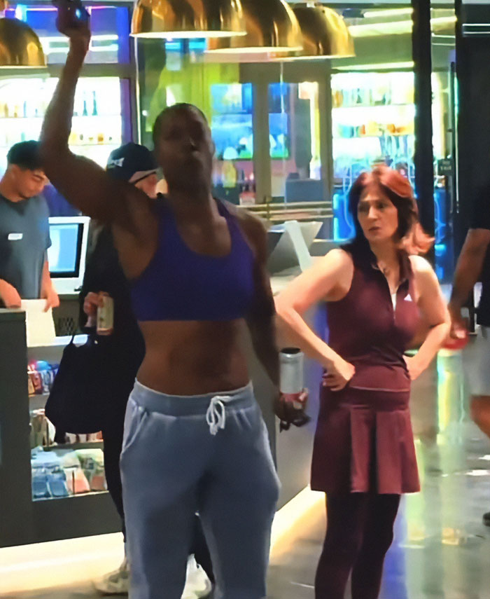 “Here’s To Safety Without Bigotry”: Debate Over Lesbian Who Confronted Alleged Trans Lady At Gym “Here’s To Safety Without Bigotry”: Debate Over Lesbian Who Confronted Alleged Trans Lady At Gym