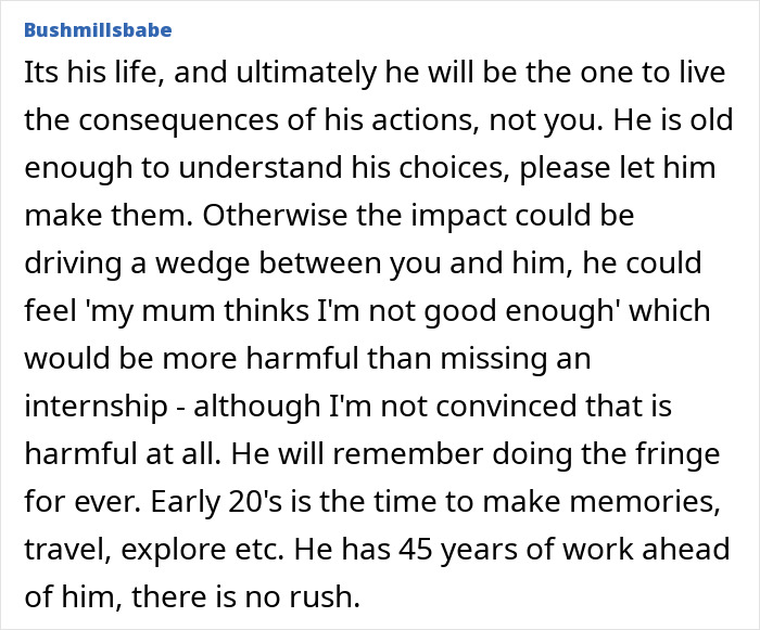 Parents Don’t Want Son Working In Theater, Ask If Pushing Him Into Better-Paying Career Is “Evil” Parents Don’t Want Son Working In Theater, Ask If Pushing Him Into Better-Paying Career Is “Evil”