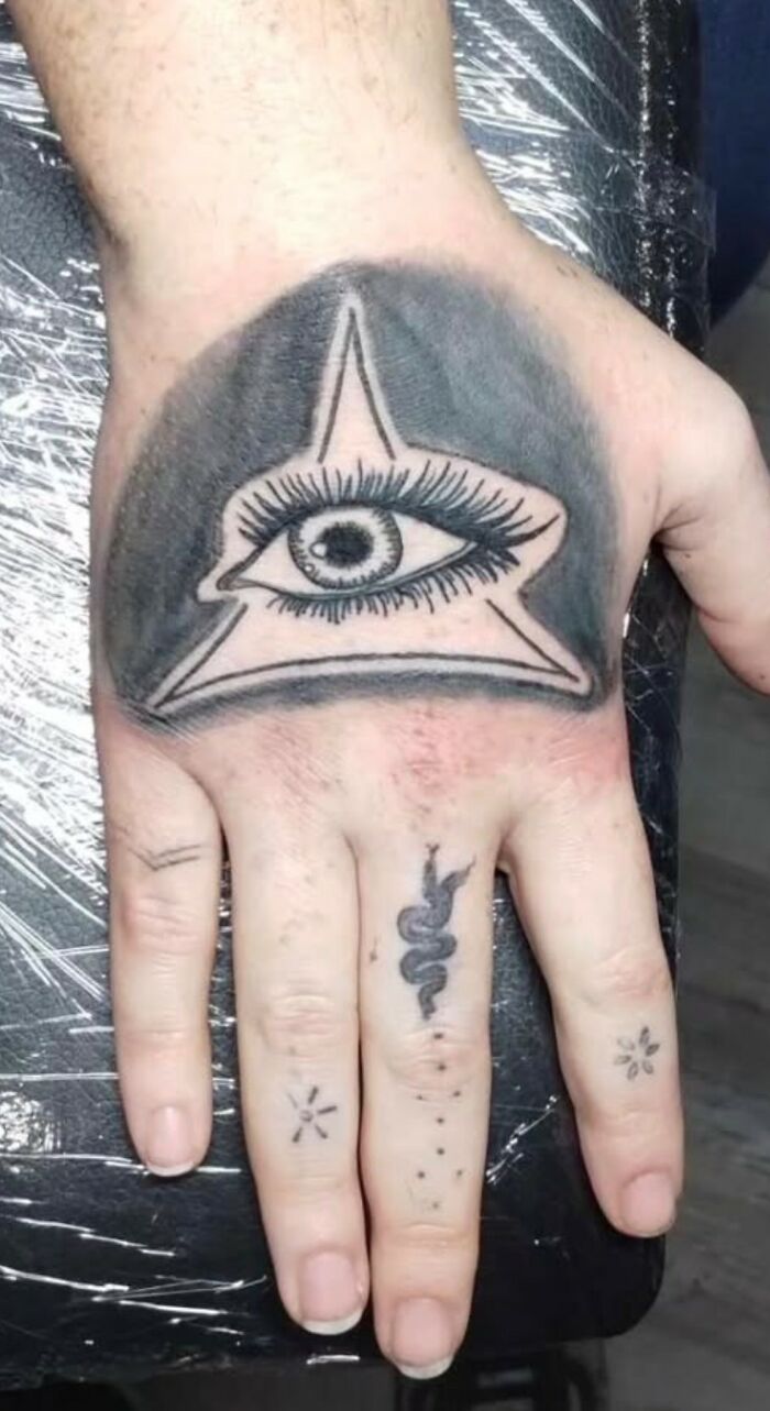 50 Hilariously Unfortunate Tattoos The Internet Won’t Let These People Ever Forget (New Pics) 50 Hilariously Unfortunate Tattoos The Internet Won’t Let These People Ever Forget (New Pics)