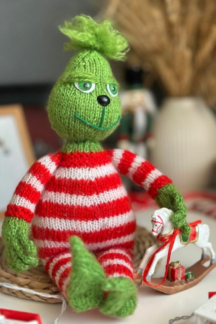 30 Grinch Knitting Projects That Will Make You Want To Knit Toys (New Pics) 30 Grinch Knitting Projects That Will Make You Want To Knit Toys (New Pics)