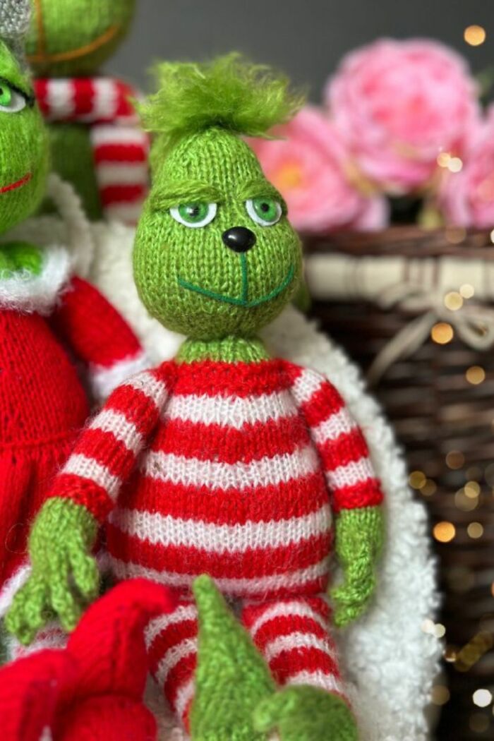 30 Grinch Knitting Projects That Will Make You Want To Knit Toys (New Pics) 30 Grinch Knitting Projects That Will Make You Want To Knit Toys (New Pics)