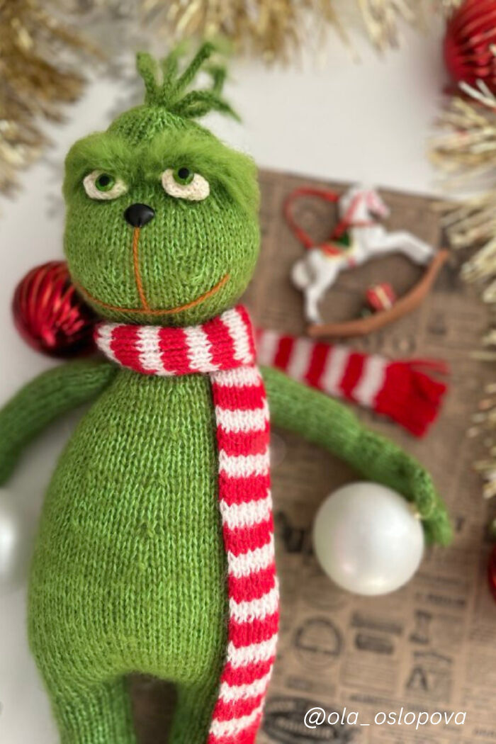 30 Grinch Knitting Projects That Will Make You Want To Knit Toys (New Pics) 30 Grinch Knitting Projects That Will Make You Want To Knit Toys (New Pics)