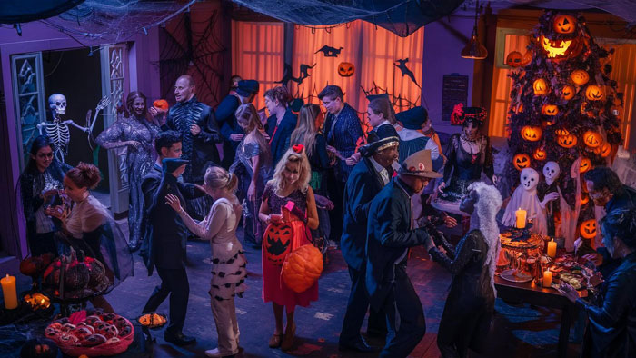 New Mom Refuses To Miss 400-Person Halloween Bash, Takes Her Baby With Her, Partner Is Shocked