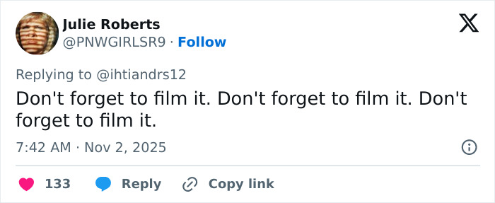 Many Are Convinced Meghan Markle’s “Irritating” Celebration With Prince Harry At Home Was Staged Many Are Convinced Meghan Markle’s “Irritating” Celebration With Prince Harry At Home Was Staged