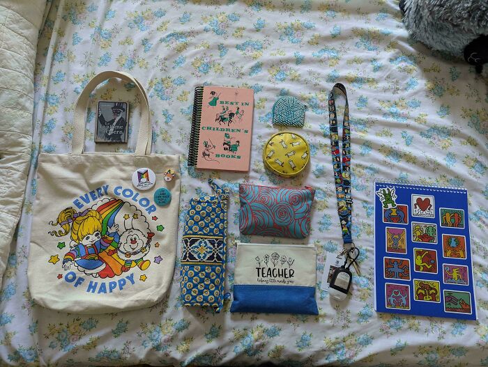 “All Things Knolled”: 106 Images That Might Soothe And Satisfy Your Need For Order (New Pics) “All Things Knolled”: 106 Images That Might Soothe And Satisfy Your Need For Order (New Pics)