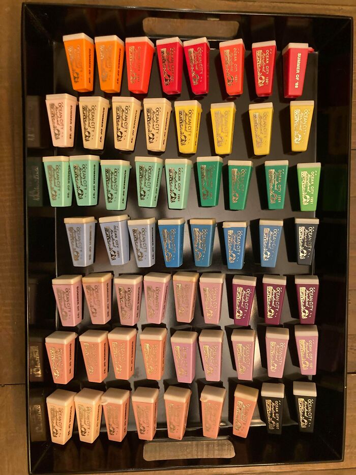 “All Things Knolled”: 106 Images That Might Soothe And Satisfy Your Need For Order (New Pics) “All Things Knolled”: 106 Images That Might Soothe And Satisfy Your Need For Order (New Pics)