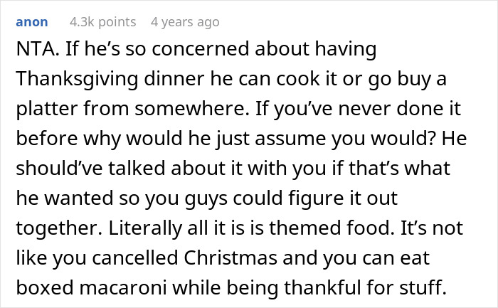 Man Assumes Wife Has Planned Entire Thanksgiving, Is Shocked When Nothing Is Done