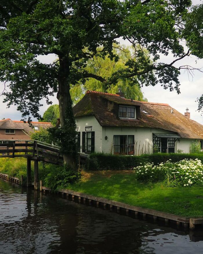 58 Cozy Countryside Homes That Look Like They Belong In A Storybook