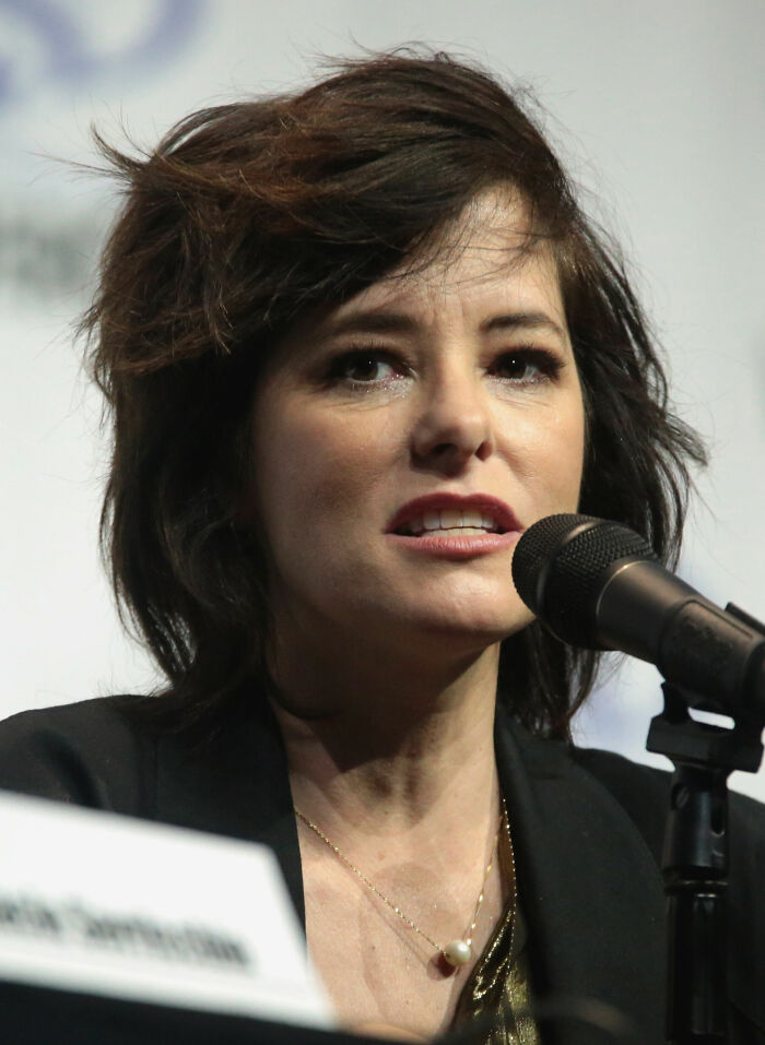 Parker Posey: Bio And Career Highlights Parker Posey: Bio And Career Highlights