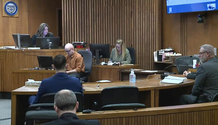 Teen Unsurprised Her Dad Took His Life After He Left 2YO In Hot Car While He Watched Adult Videos