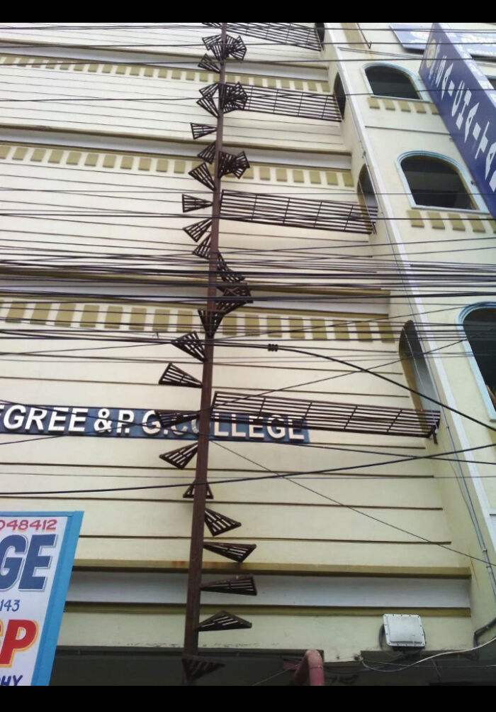 “Airbnb Insanity”: 130 Stairs You Simply Can’t Take Without Insurance