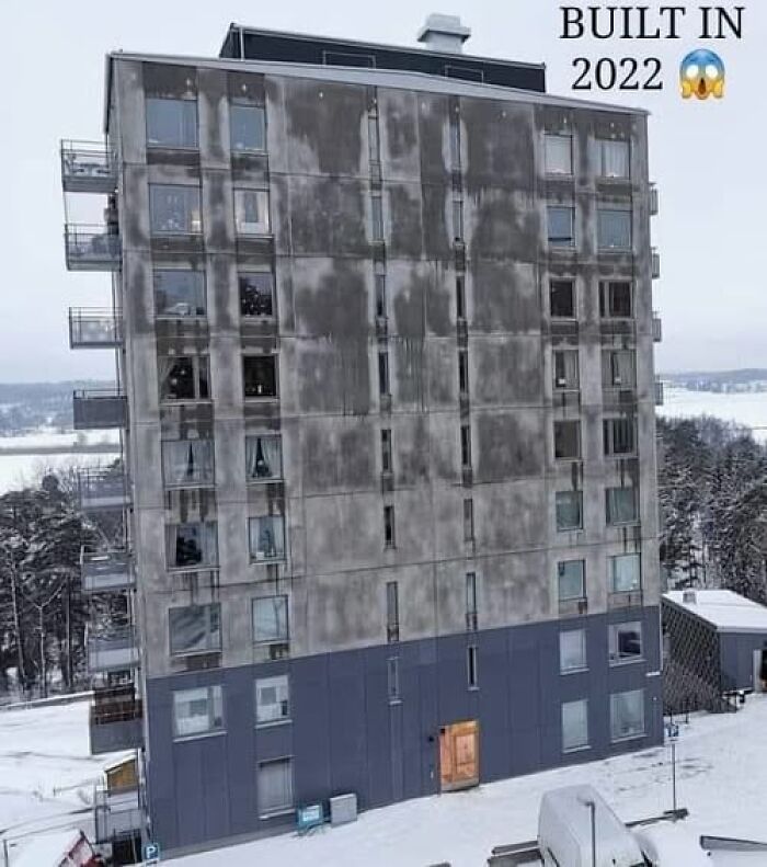 87 Ugly, Unesthetic And Depressing Buildings That Give Modern Architecture A Bad Name