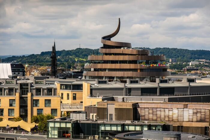 87 Ugly, Unesthetic And Depressing Buildings That Give Modern Architecture A Bad Name