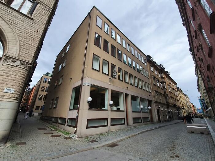 87 Ugly, Unesthetic And Depressing Buildings That Give Modern Architecture A Bad Name