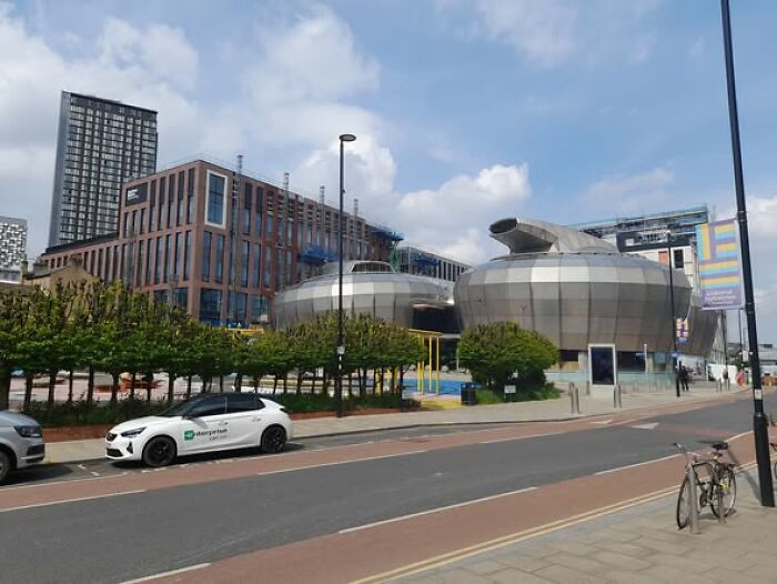 87 Ugly, Unesthetic And Depressing Buildings That Give Modern Architecture A Bad Name