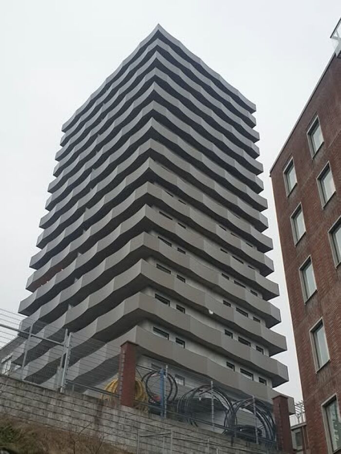 87 Ugly, Unesthetic And Depressing Buildings That Give Modern Architecture A Bad Name