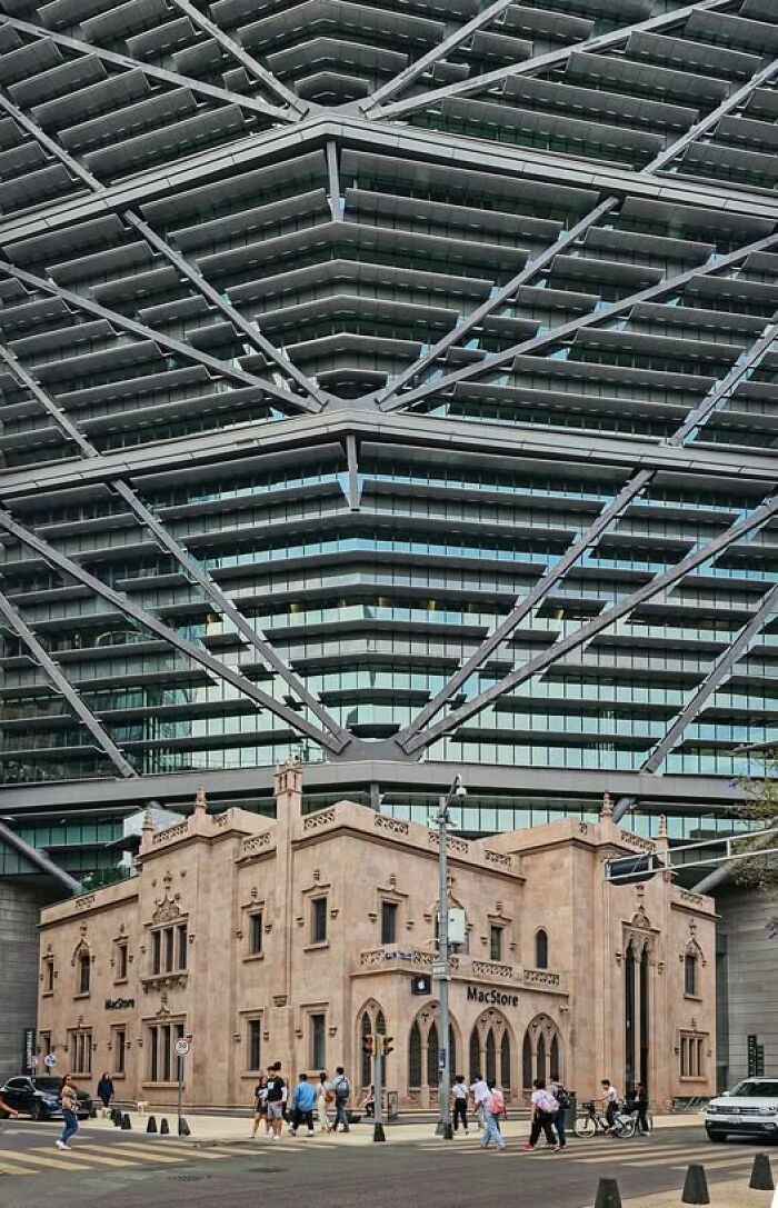 87 Ugly, Unesthetic And Depressing Buildings That Give Modern Architecture A Bad Name